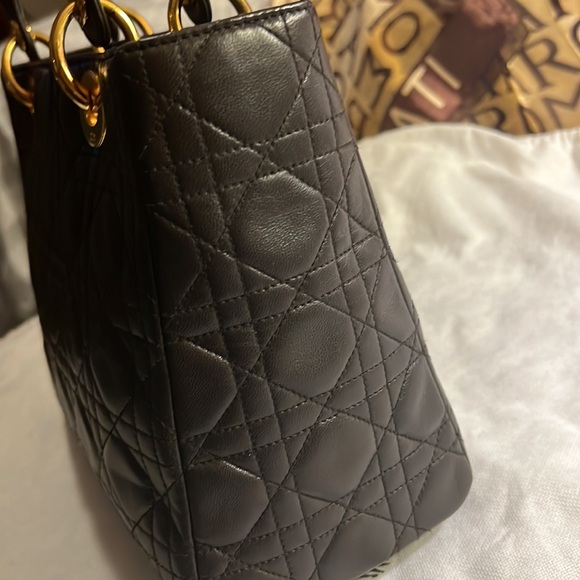 SOLD❤️❤️❤️Lady Dior Bag Cannage Quilt lamb skin - Picture 3 of 14